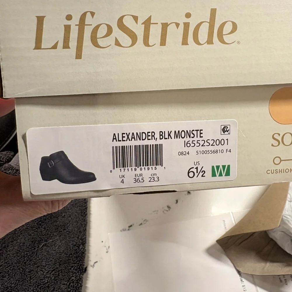 Life Stride Black Ankle Booties